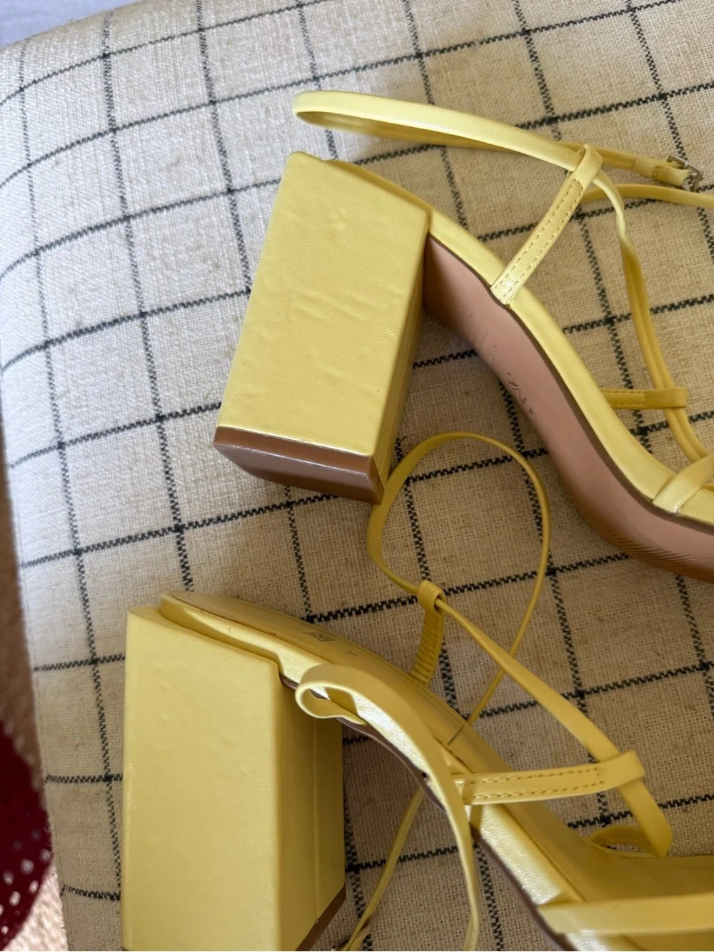 Zara Pale Yellow Strappy Block Heel Sandals - Picture 2 of 10